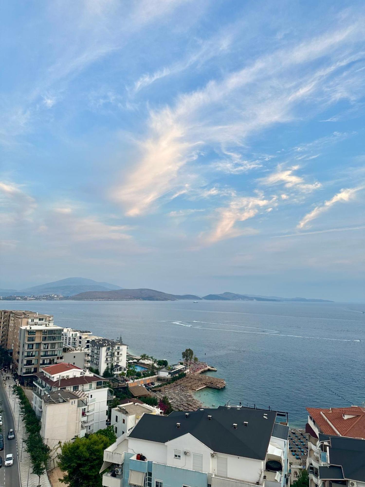 Kay Apartment Saranda Terraces Dış mekan fotoğraf