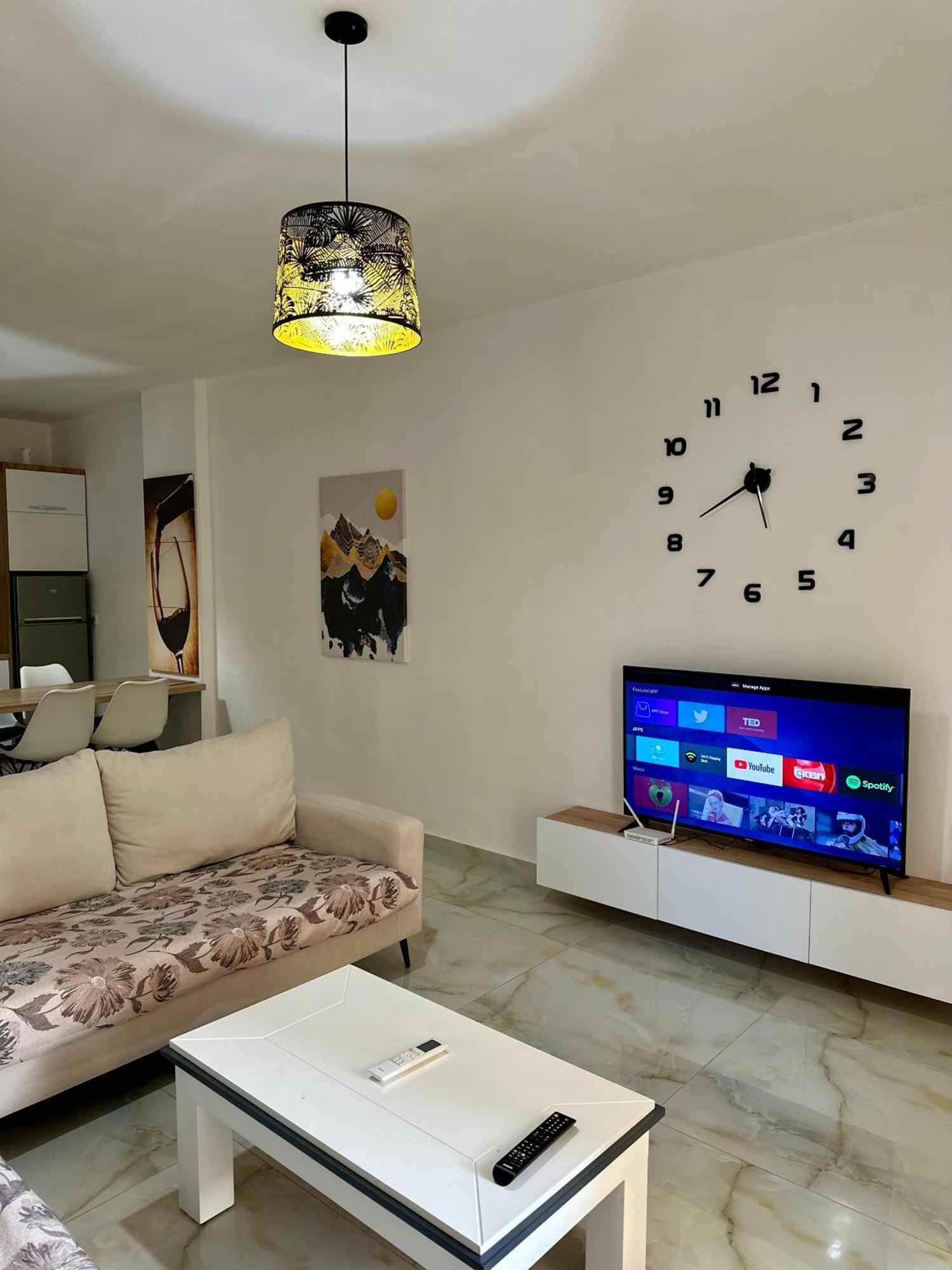 Kay Apartment Saranda Terraces Dış mekan fotoğraf